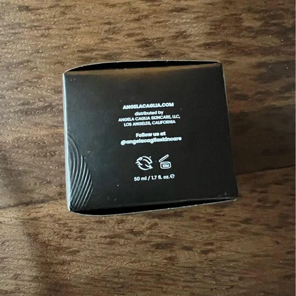 Angela Caglia soufflé moisturizer new NIB facial skincare lotion 1.7 fl oz /50ml - Picture 5 of 7